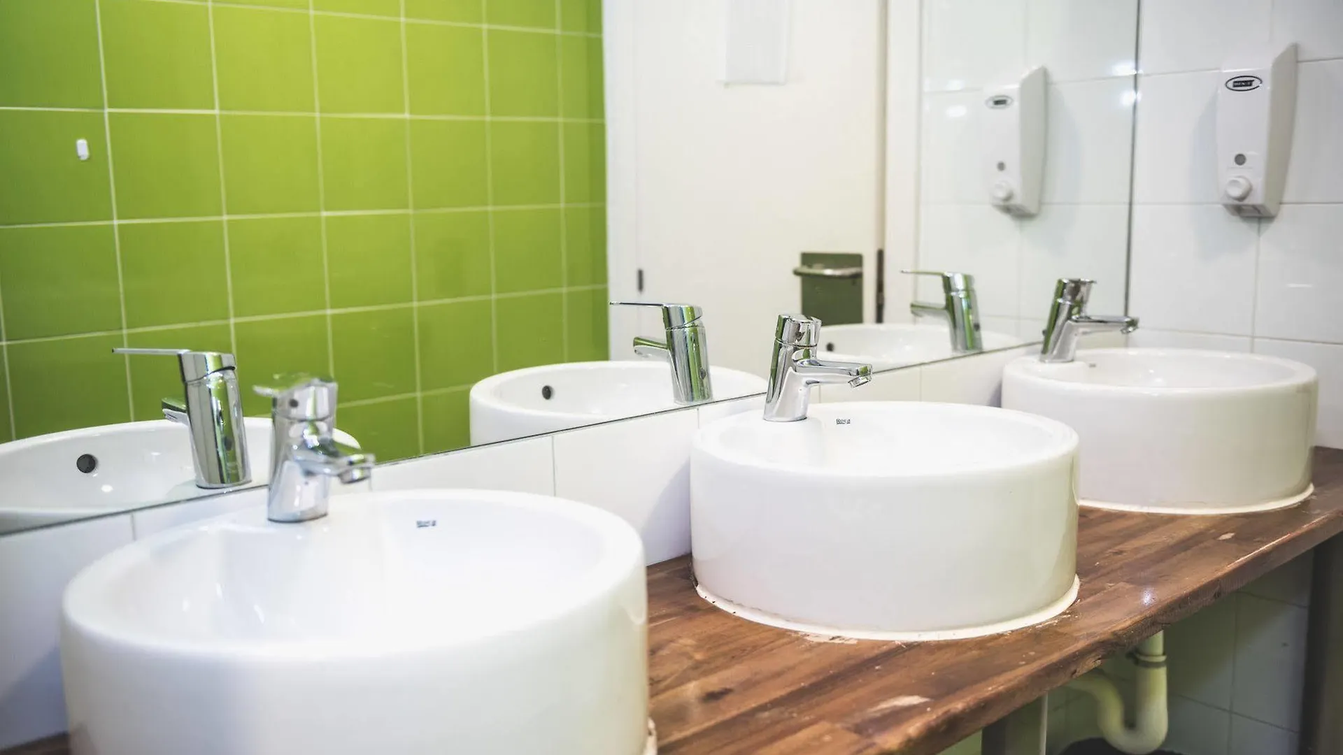 Rocket Hostels Gracia Barcelona